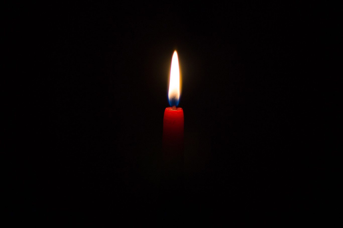 Que transmite una vela encendida: simbolismo y significado 1 1366 2000 3