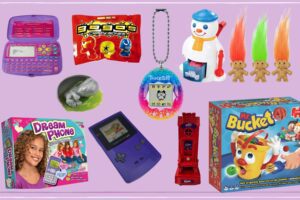 La infancia en los años 90: juegos, juguetes y recuerdos nostálgicos 1 una imagen retro de juguetes de los anos 90 scaled